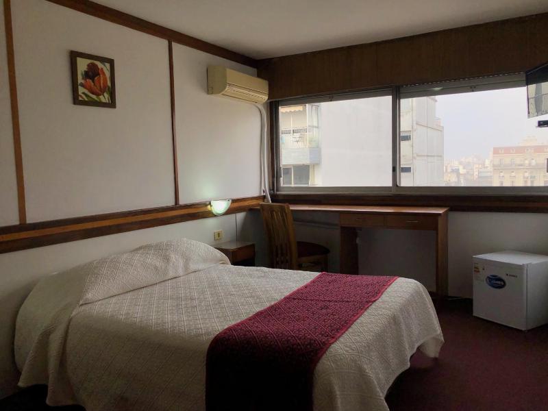 Hotel Continental - image 10