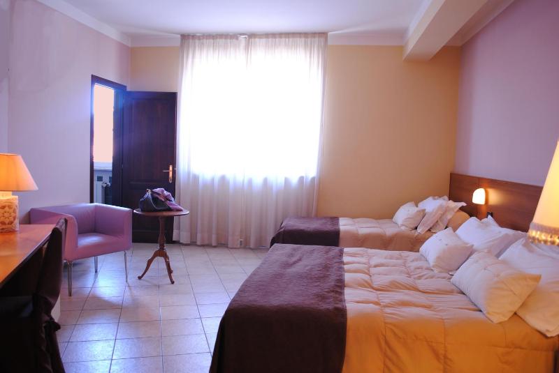 Triple Room image 1
