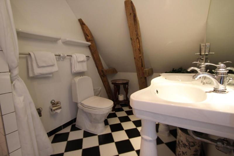 Suite image 2