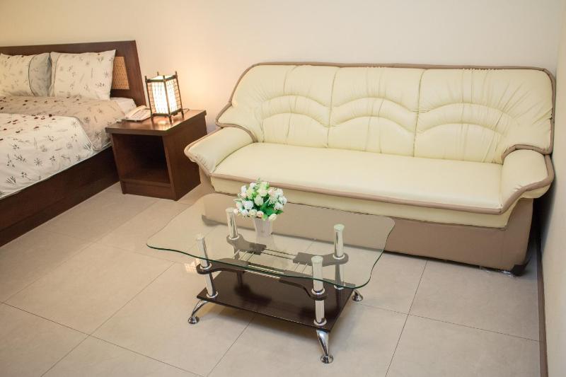 Staycation Offer - Studio with Early Check-In by 10am and Late Check-Out by 2pm image 3