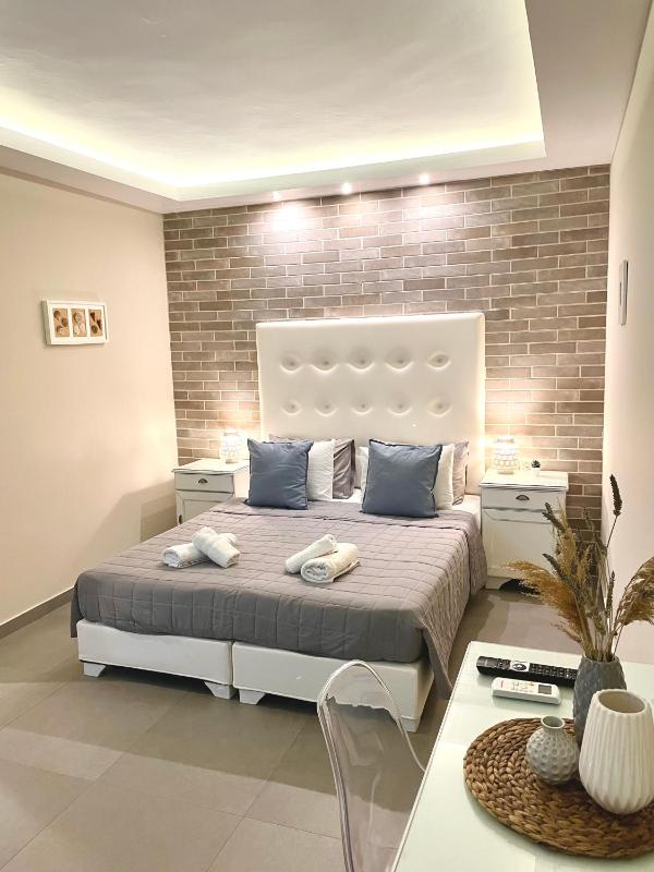 Superior Twin Room image 3