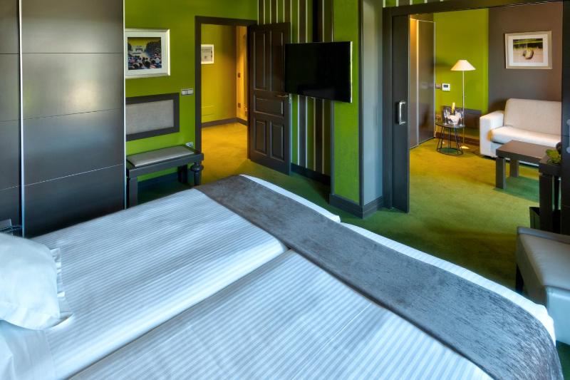 Family Junior Suite image 2