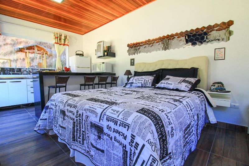 Family Room with Garden View image 2