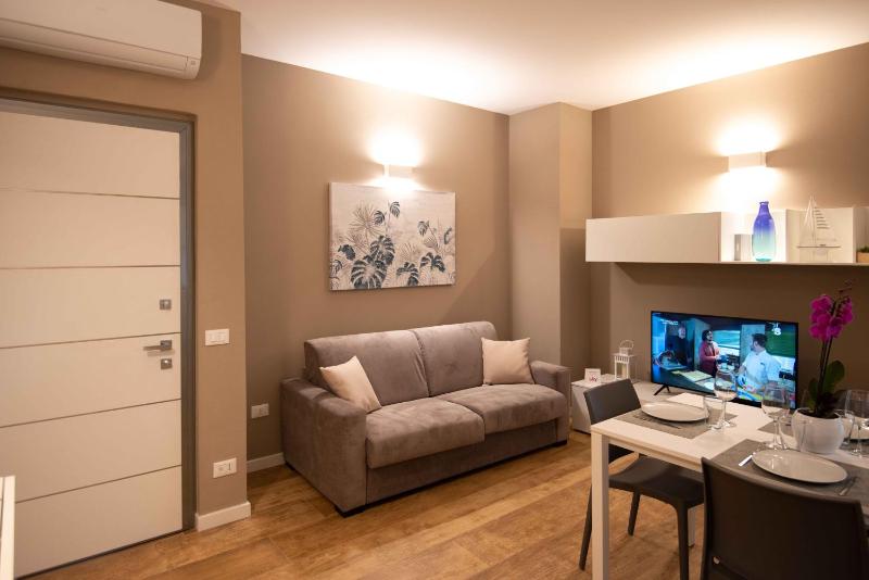 Sirmio Apartments - Narnia Stay - image 28