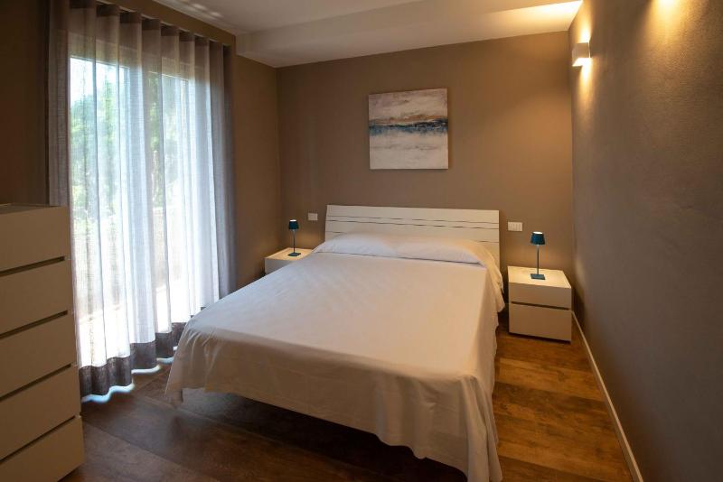 Sirmio Apartments - Narnia Stay - image 5