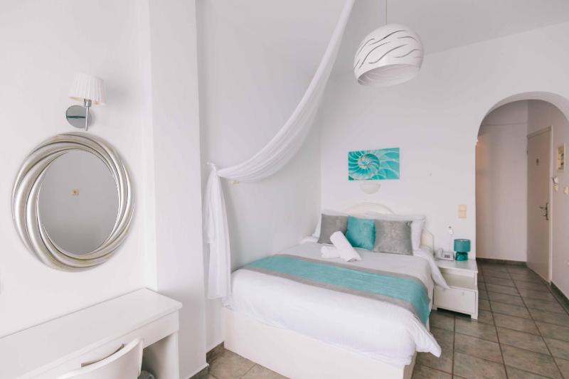 Double Room with Panoramic View image 4