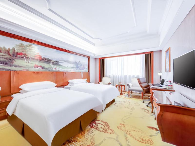 Vienna Hotel Wuhan Yellow Crane Tower - image 4