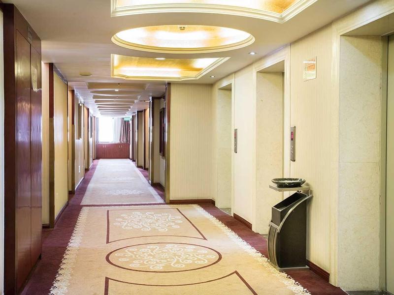 Vienna Hotel Chengdu Exhibition Centre - image 6