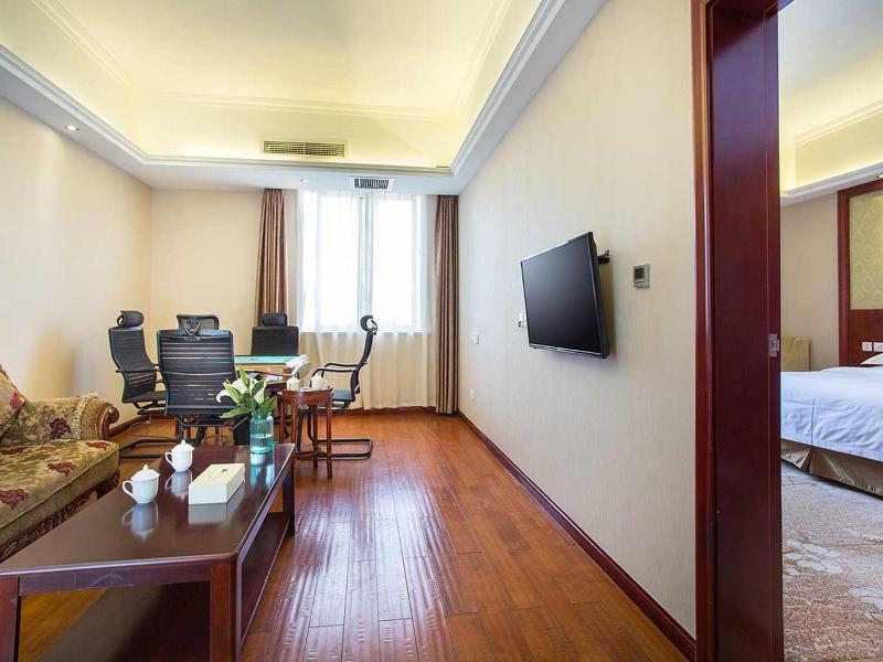 Vienna Hotel Chengdu Exhibition Centre - image 7