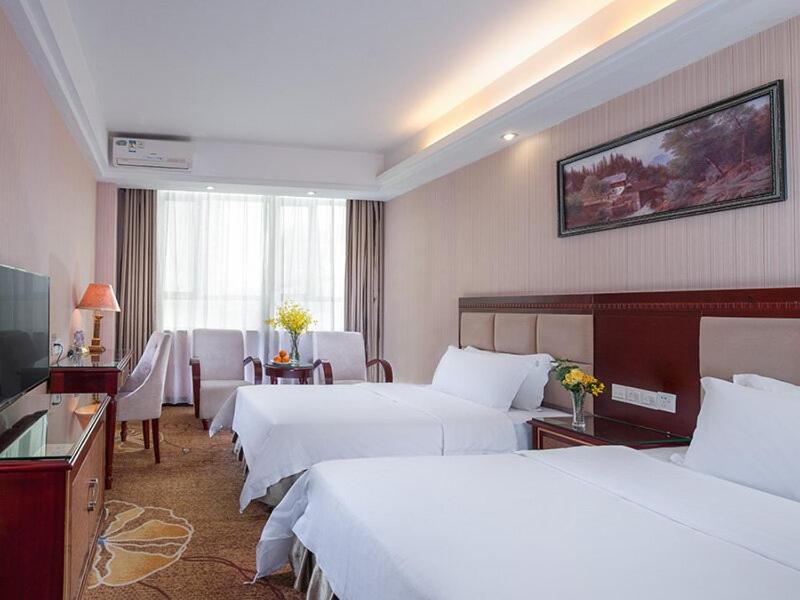 Vienna Hotel Longgang Nanlian - image 4