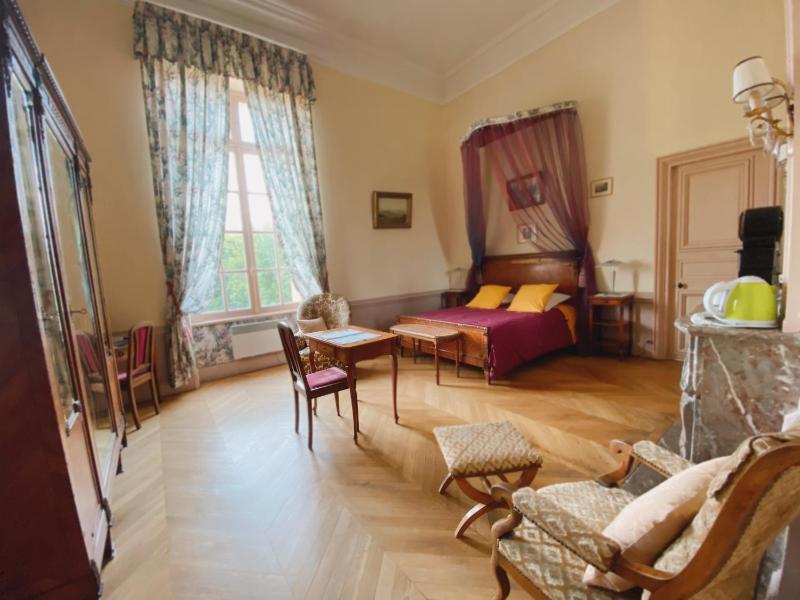 Standard Double Room image 1