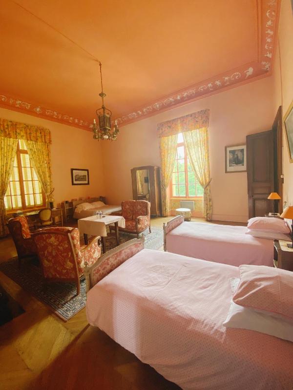 Presidential Suite image 1