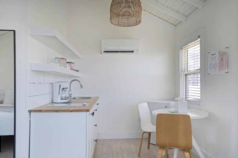 Bungalow image 4