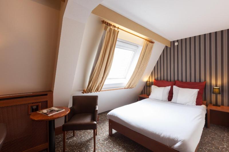 Basic Double Room - Non-Smoking image 1