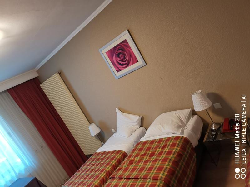 Standard Triple Room image 1