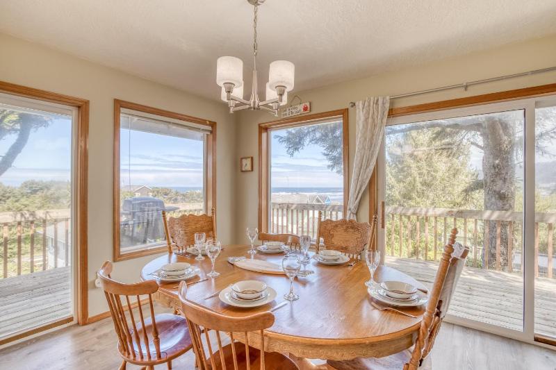 Peiks Place - image 40