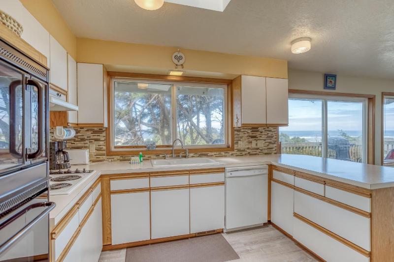 Peiks Place - image 44