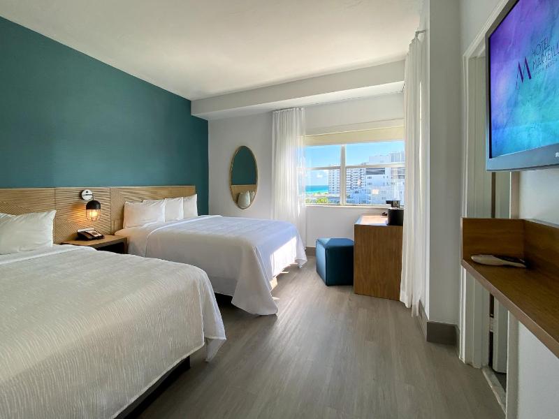 Classic Double Room image 3