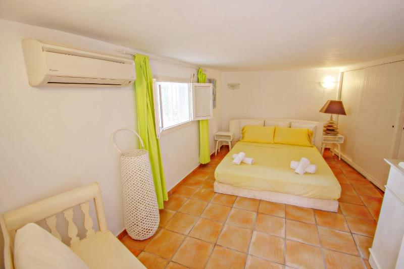 Los Terribles - sea view villa with private pool in Benissa - image 21