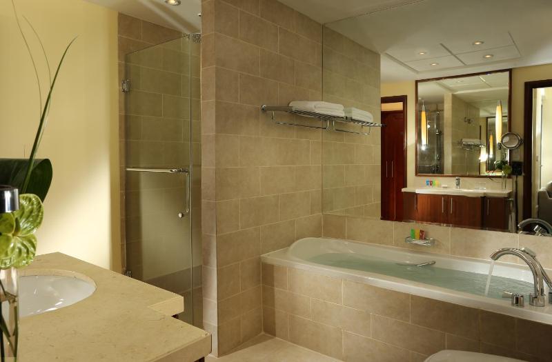 Premium King Studio, Burj Khalifa/Fountain View, Non-Smoking, Complimentary Transfer to Kite Beach, Dubai Mall and Metro Station image 2