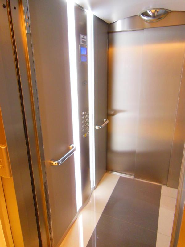 3 Bedrooms 3 bathrooms central Cannes Lecerf 411 - image 2
