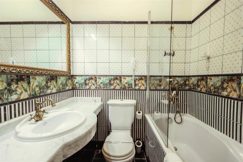 Apartment image 2
