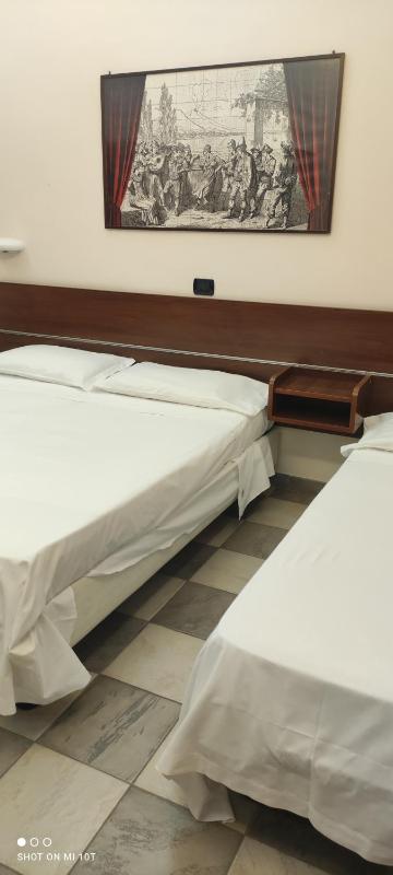 Triple Room image 2