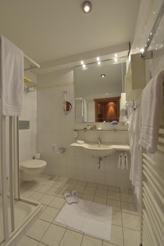 King Room image 2