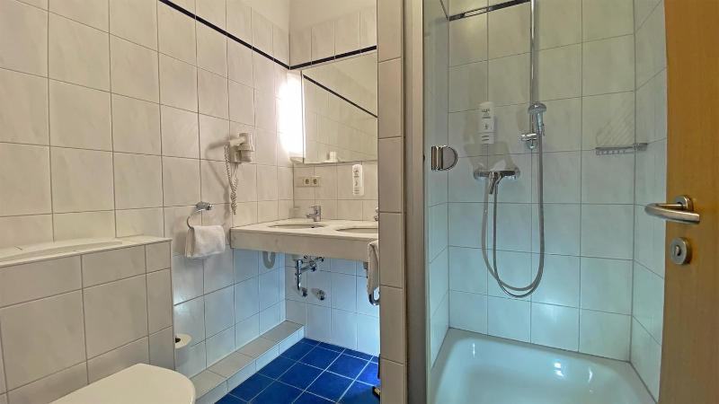 Comfort Double or Twin Room image 2
