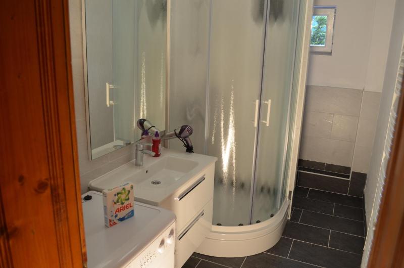 Deluxe Family Suite image 4