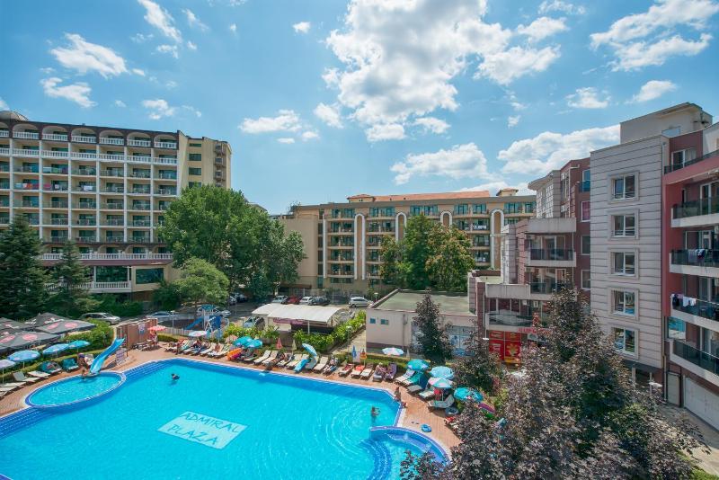Admiral Plaza Holiday Apartments - image 11