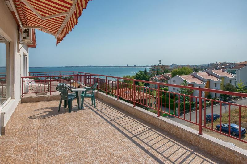 Green Fort Private Apartments - image 32