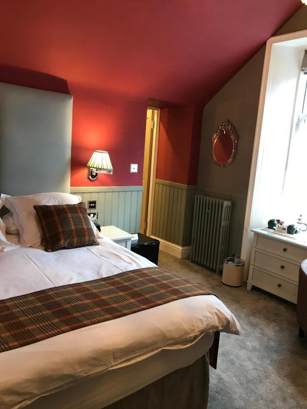 Double Room with Garden View image 4