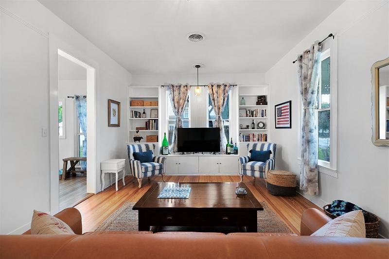 Two-Bedroom Holiday Home image 2