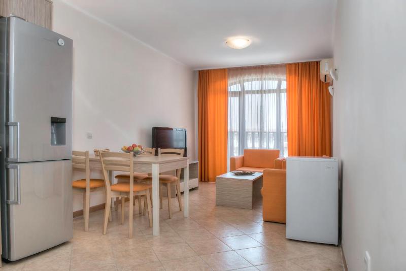 Royal Sun Apartments - image 3