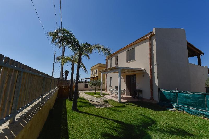 Two-Bedroom House image 1