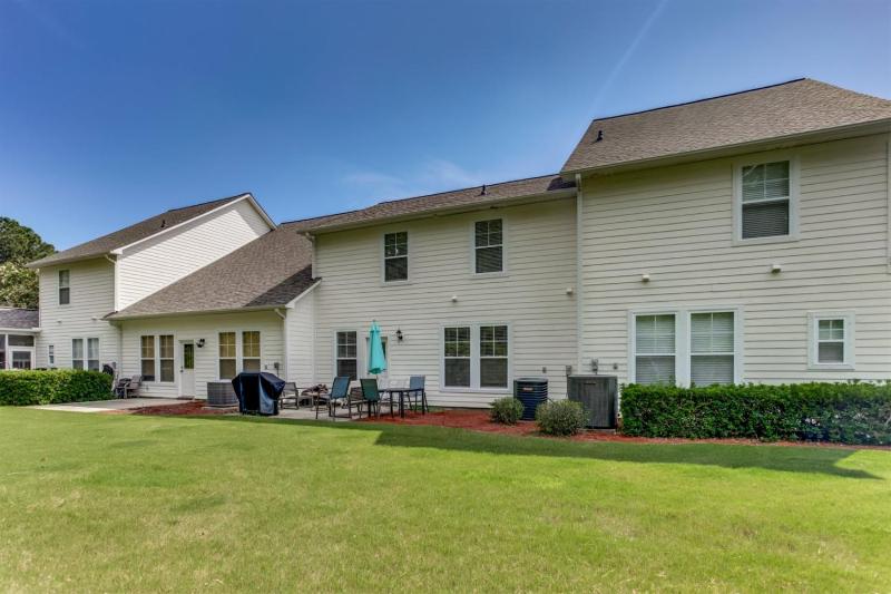Three-Bedroom Holiday Home  image 3