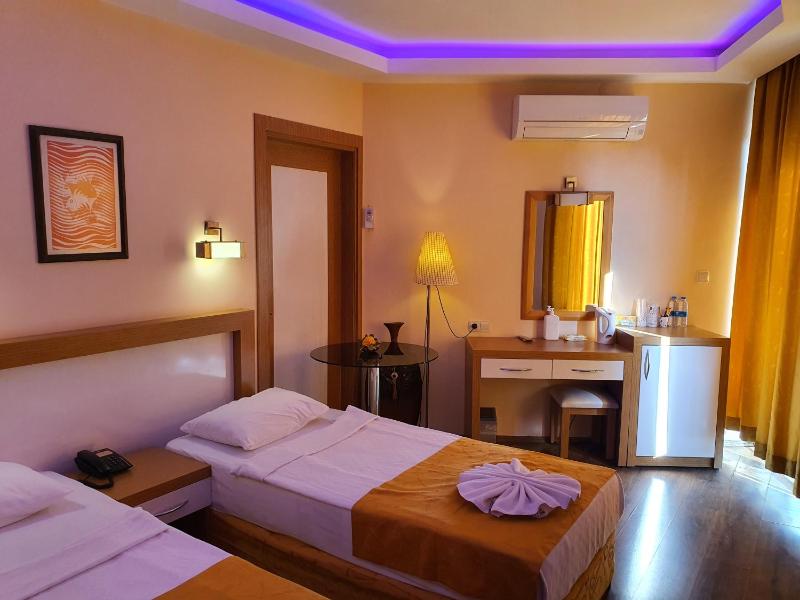 Kleopatra Ikiz Hotel - image 34
