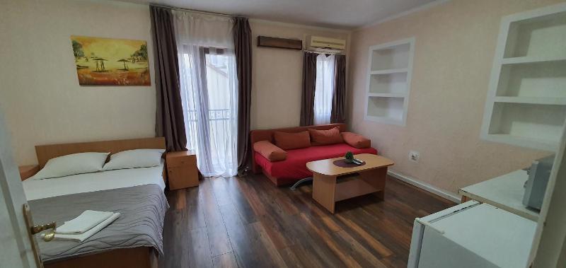 Martinović Rooms - image 11