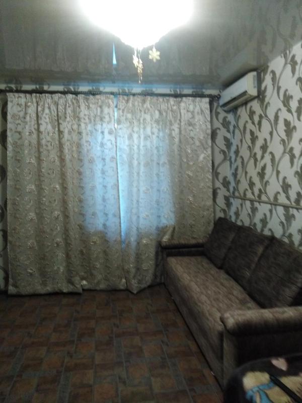 Two-Bedroom House image 3