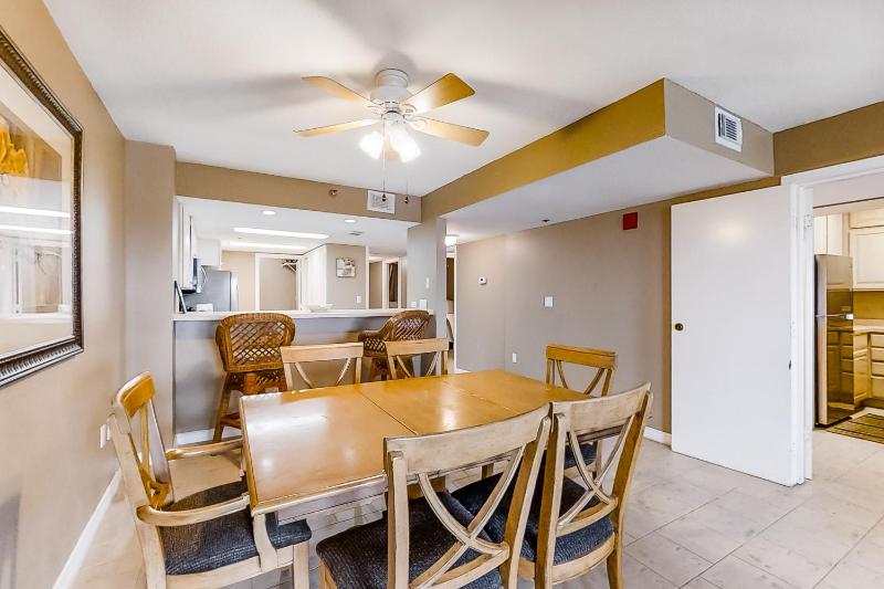 Apartment image 3