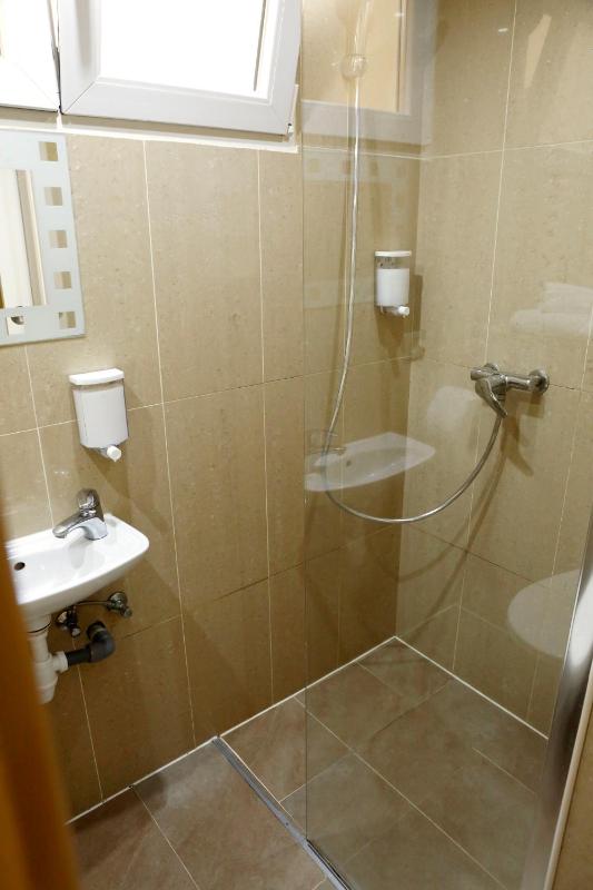 Budget Single Room image 2