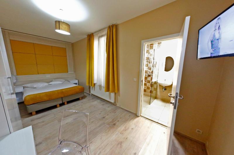 Hotel de France - image 6