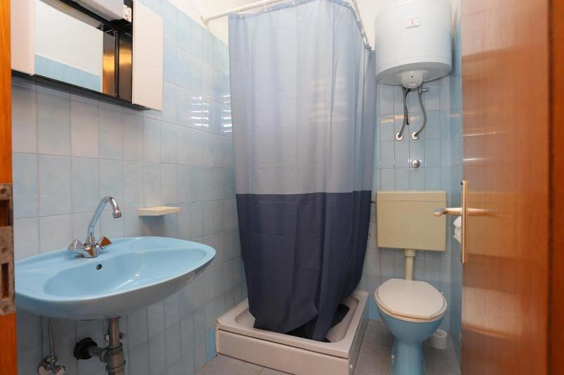 One-Bedroom Apartment with Terrace image 3