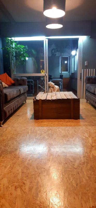 Bucanaan hostel boutique - image 11