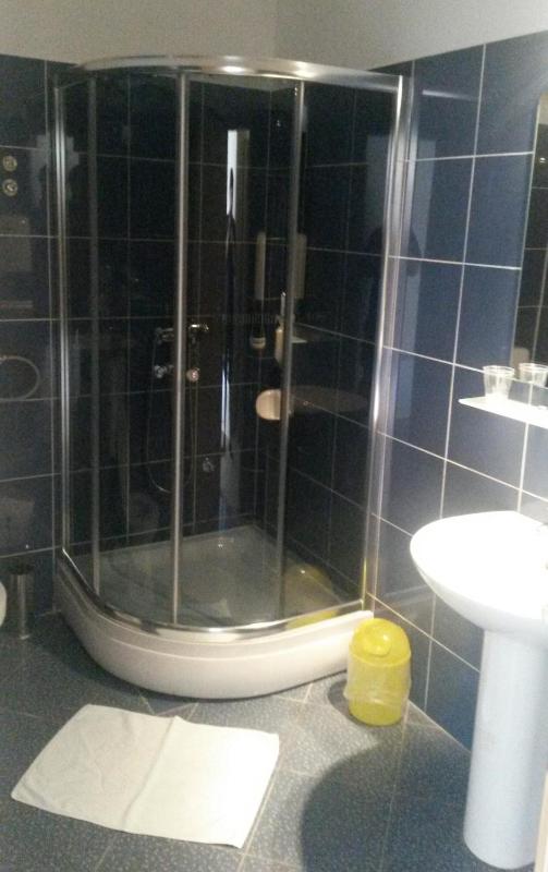 Double Room with Balcony and River View image 2