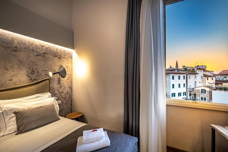 Superior Double Room image 2