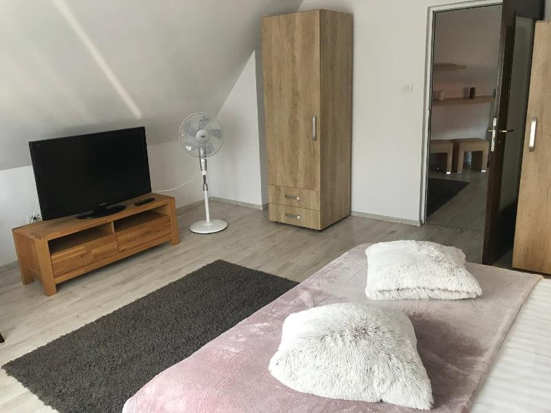 Apartament Modern - image 15