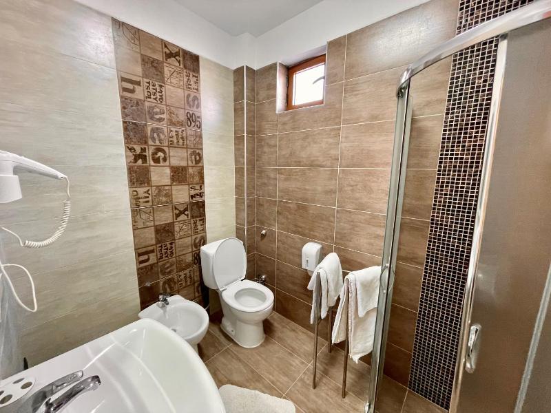 King Suite with Balcony image 1