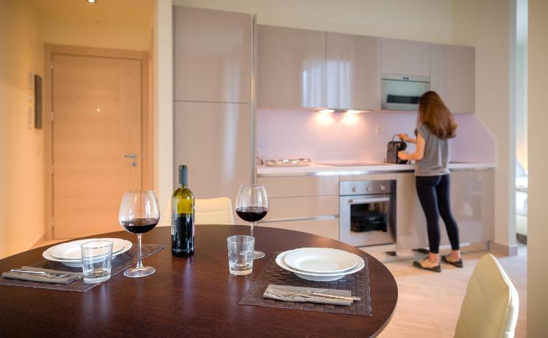 Suite with Terrace - kitchen & Pool Access  image 4